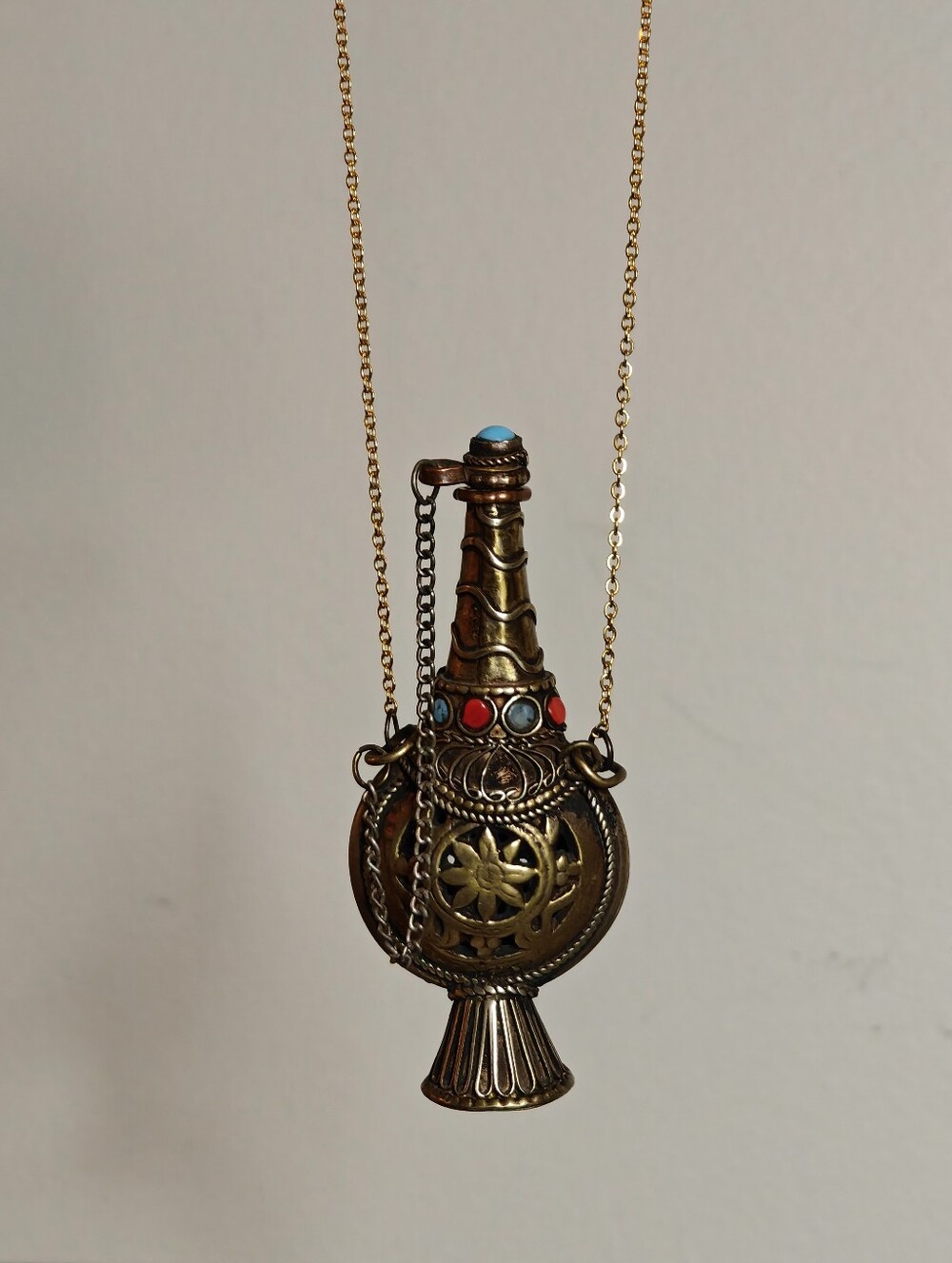 Vintage Tibetan Perfume / Snuff Bottle Pendant Necklace